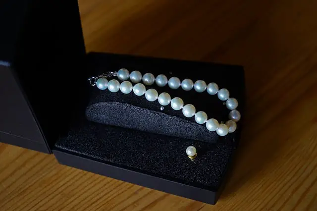 Brazalete de perlas, pulsera