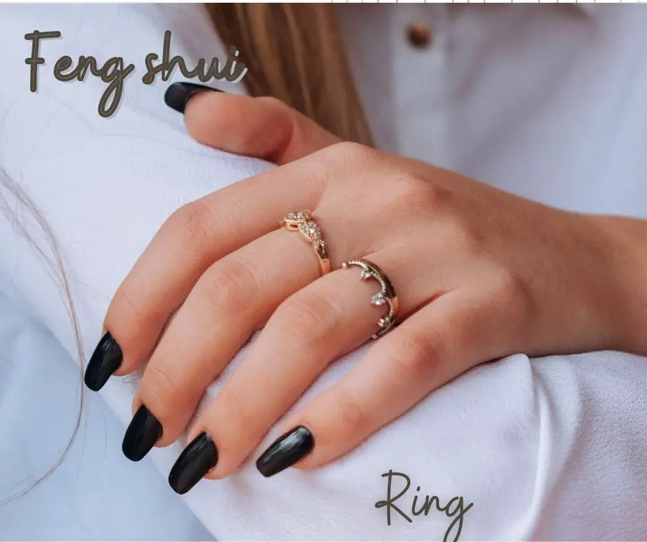 ¿Qué dedo? anillo de feng shui